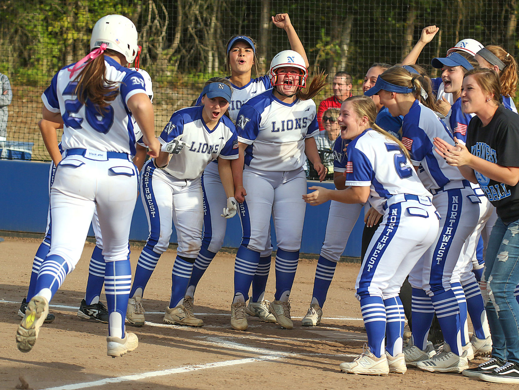 Northwest Cedar Hill vs. Oakville softball